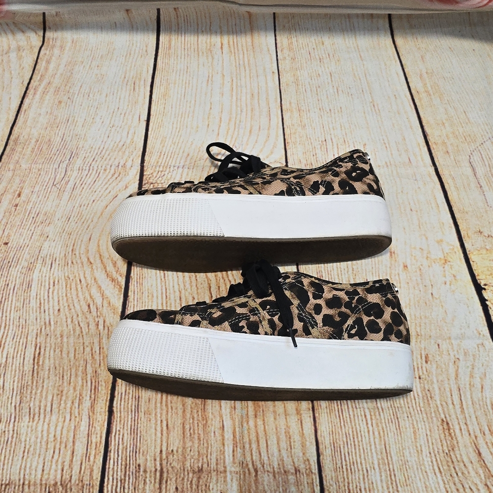 Steve Madden Platform Shoes - Picture 6 of 8